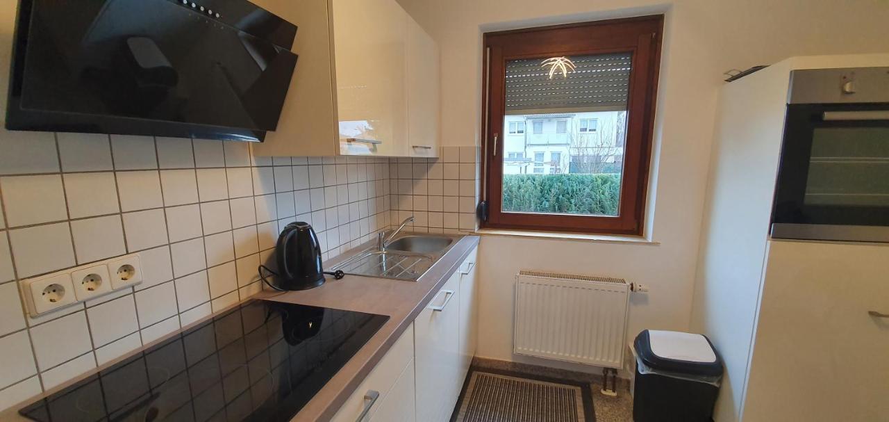 Outletcity Ferienwohnung - Apartment 4 Metzingen  Zewnętrze zdjęcie