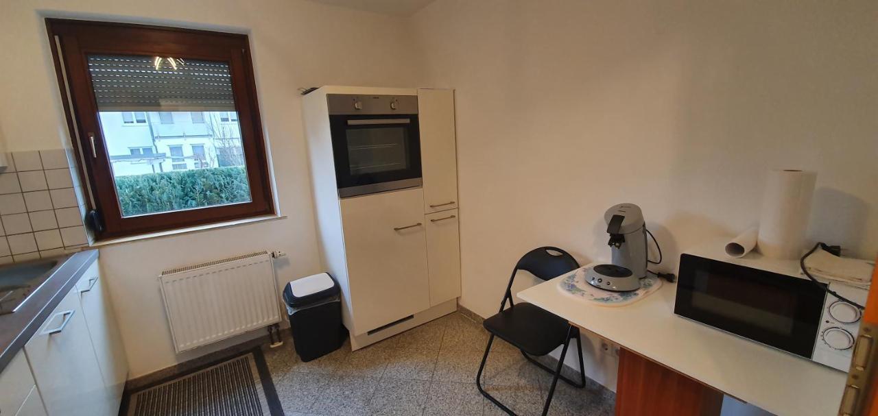 Outletcity Ferienwohnung - Apartment 4 Metzingen  Zewnętrze zdjęcie